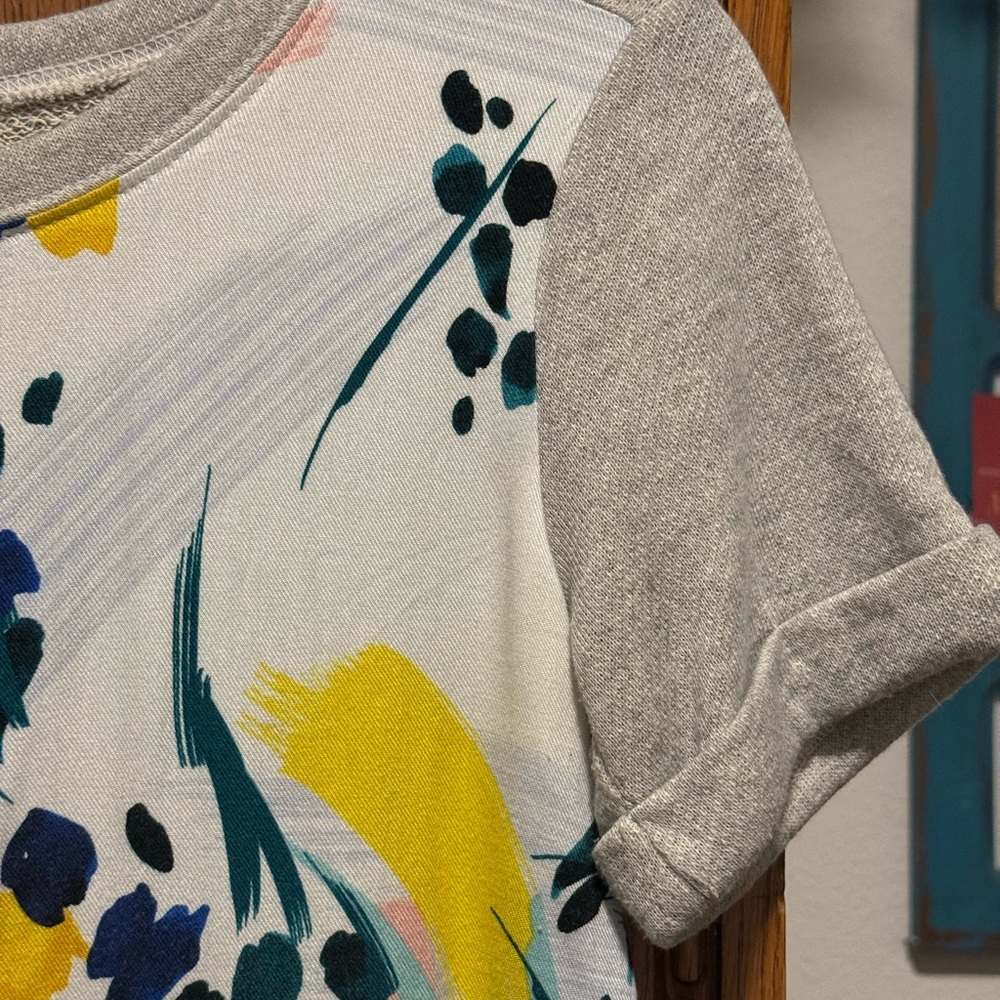Deletta Multicolor Patterned Top - Picture 4 of 9